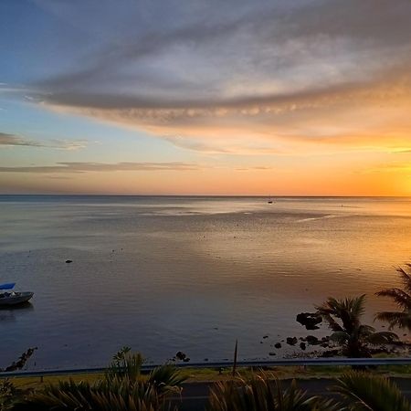 Tehuarupe Surf Studios Haapiti Bagian luar foto