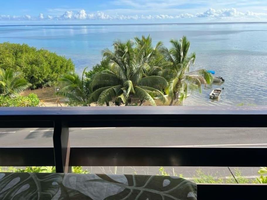 Tehuarupe Surf Studios Haapiti Bagian luar foto