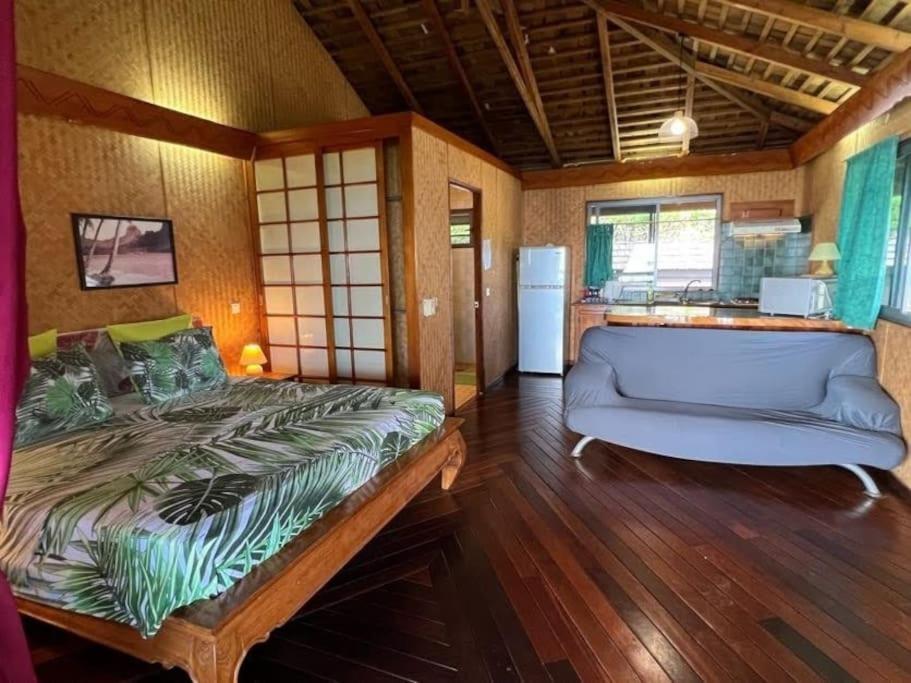Tehuarupe Surf Studios Haapiti Bagian luar foto