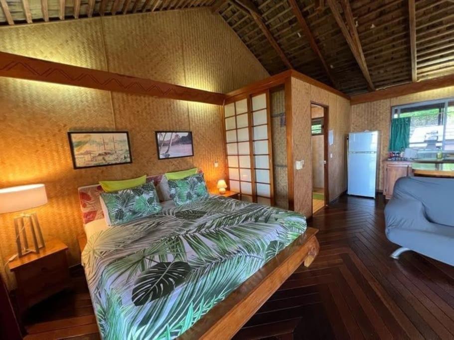 Tehuarupe Surf Studios Haapiti Bagian luar foto