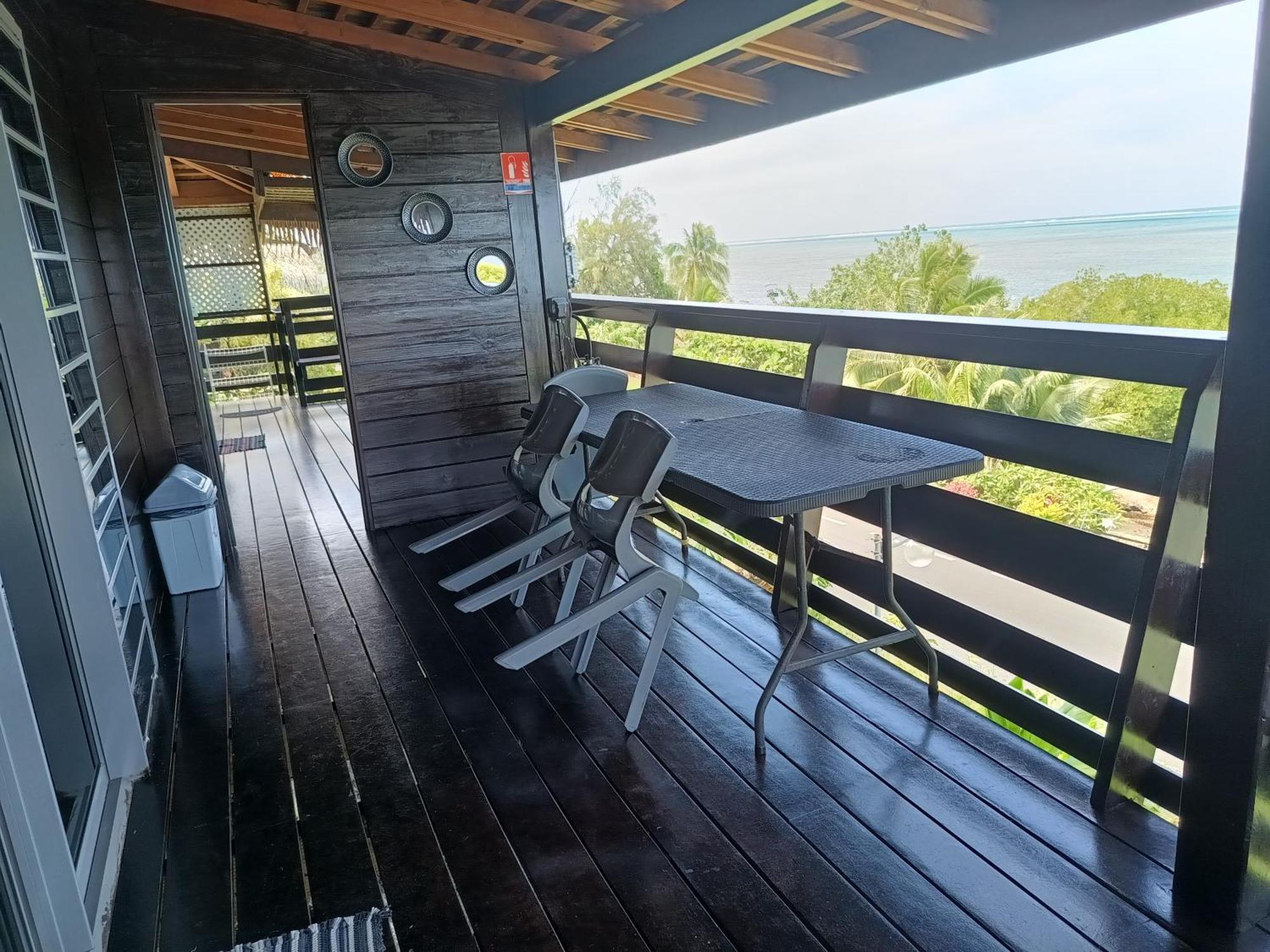 Tehuarupe Surf Studios Haapiti Bagian luar foto